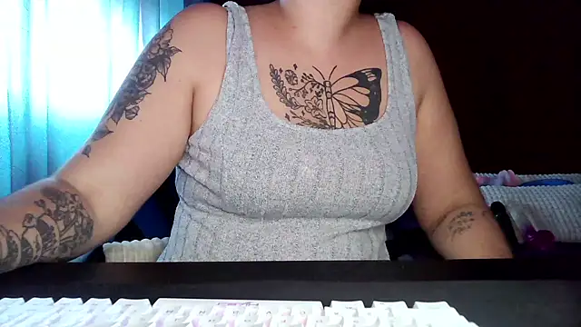 bunnyfox420 online show from September 2025 02:11:01 PM