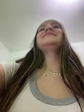 sofia fiore4 online show from February 2025 01:01:01 PM