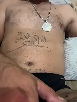 paullliliu online show from December 2025 01:29:01 PM