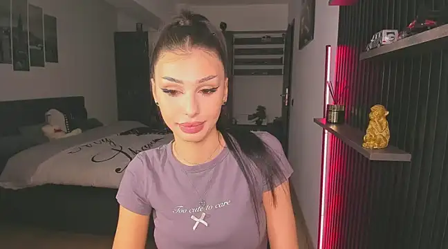 HelenShawn online show from February 2025 10:02:01 PM