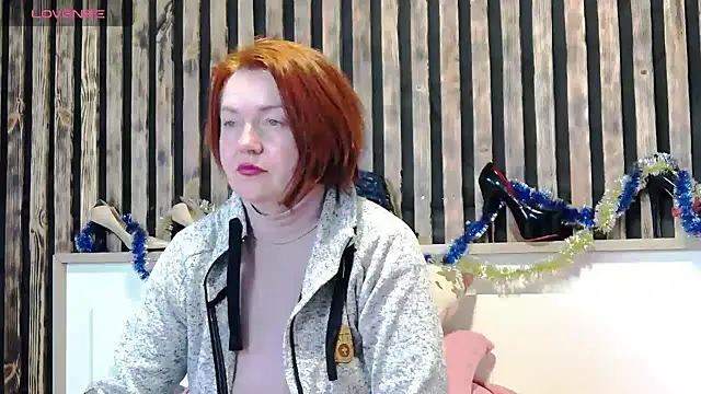 Alis Lovi online show from January 2026 11:41:02 PM