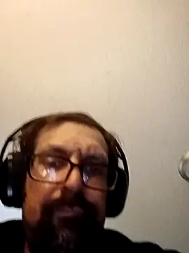 Johndis805 online show from October 2025 04:44:02 PM