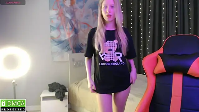 crystalyss online show from February 2025 08:05:02 PM