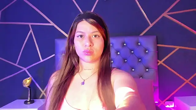 Hannah Jonhson online show from January 2025 12:41:02 PM