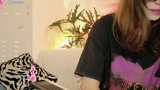 GerberaBlooms77 online show from March 2026 12:47:01 AM