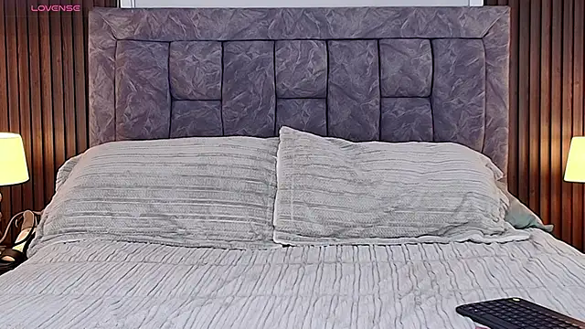 MeganCrow online show from April 2026 10:00:02 PM