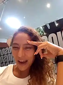 Snapshot of Zoedaniels chatting on March 2025 03:51:01 AM Zoedaniels online show from March 2025 03:51:01 AM