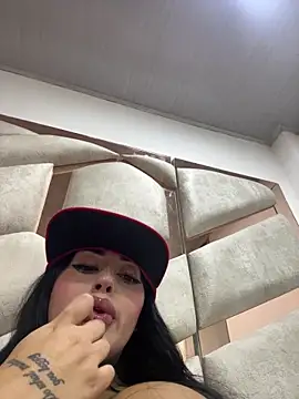 Snapshot of Girl_milk7 chatting on March 2026 06:41:02 AM Girl milk7 online show from March 2026 06:41:02 AM