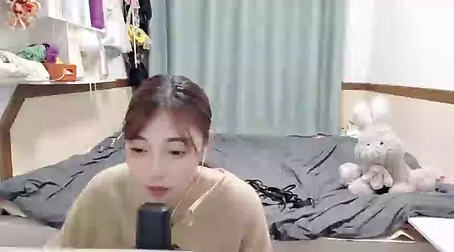 Song 99 online show from February 2025 05:29:02 PM