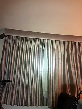 Snapshot of PhattPinxkTaco chatting on February 2025 04:35:02 AM PhattPinxkTaco online show from February 2025 04:35:02 AM