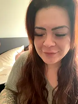 Snapshot of AnastasiaCumowa chatting on October 2025 09:19:02 AM AnastasiaCumowa online show from October 2025 09:19:02 AM