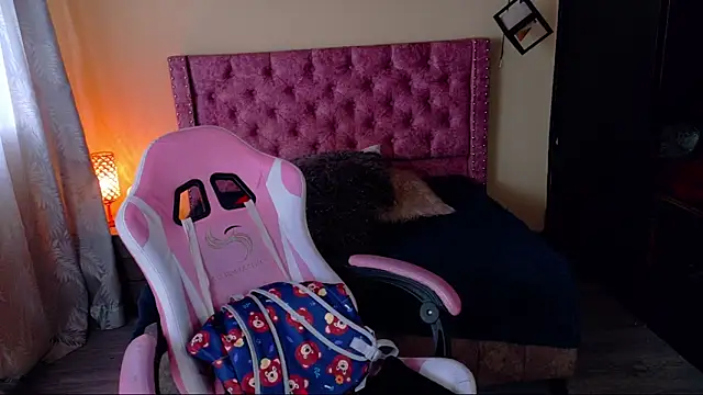 Sofii cutee online show from December 2025 12:23:02 PM