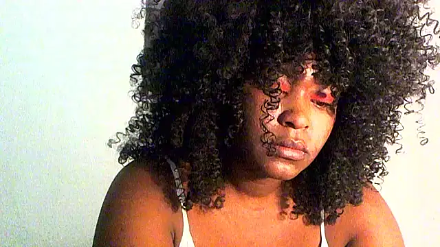 Snapshot of _GENEXYS_ chatting on February 2025 10:00:02 AM GENEXYS online show from February 2025 10:00:02 AM