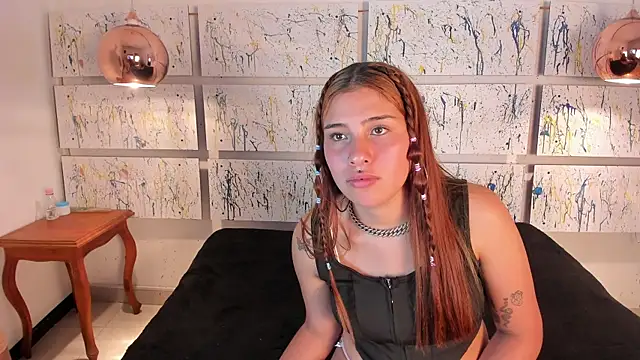 Nikki and Mayk online show from February 2025 02:29:02 AM