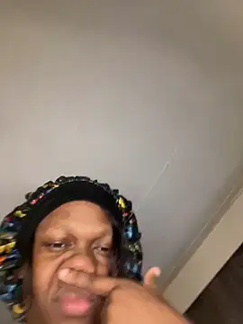 Boneca25 online show from February 2025 12:41:01 AM