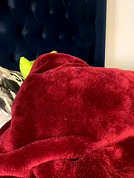 Boneca25 online show from October 2025 06:37:01 AM