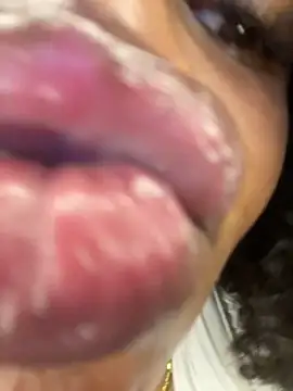 Boneca25 online show from November 2025 06:14:01 AM