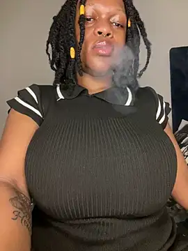 Boneca25 online show from January 2026 02:19:01 PM