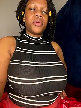 Boneca25 online show from January 2026 11:05:01 AM