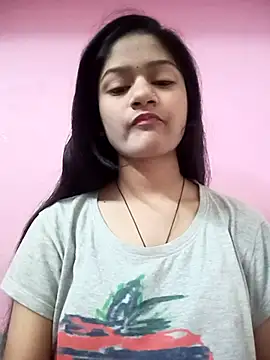 Snapshot of Tanu-00 chatting on October 2025 02:55:02 AM Tanu-00 online show from October 2025 02:55:02 AM