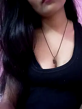 Snapshot of Tanu-00 chatting on October 2025 02:18:02 PM Tanu-00 online show from October 2025 02:18:02 PM