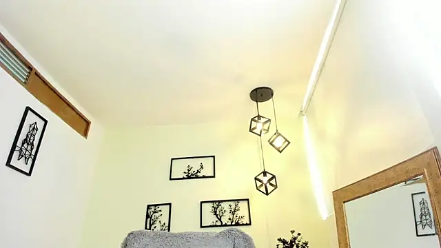 Amberr louiss  online show from January 2025 03:33:01 PM