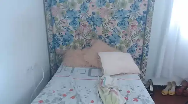 Sweeetnaughty online show from February 2025 07:32:02 PM