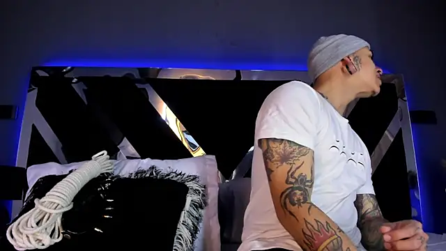 kaletattoo online show from February 2025 07:38:02 PM