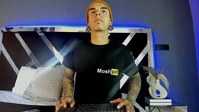 kaletattoo online show from March 2025 07:45:02 PM