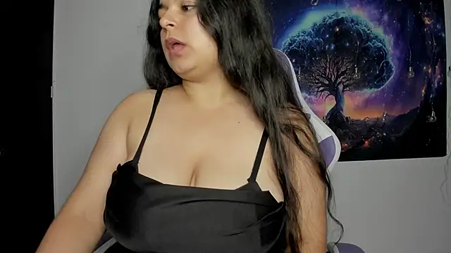 Little Shaara online show from February 2025 10:13:01 PM