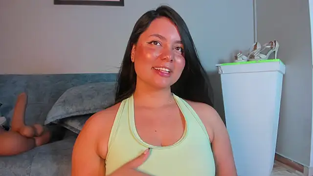 Snapshot of evaa_greey chatting on January 2026 08:12:01 PM evaa greey online show from January 2026 08:12:01 PM