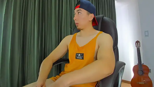 Tombarden online show from March 2025 07:35:01 PM