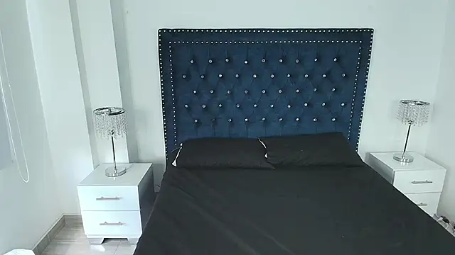 Milu ballmer online show from September 2025 06:19:02 PM