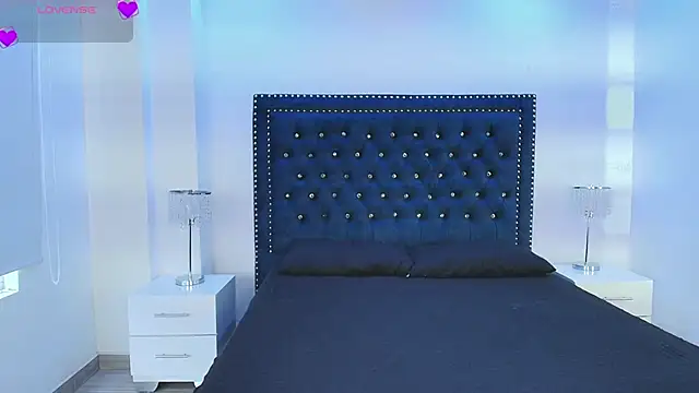 Milu ballmer online show from September 2025 06:52:01 PM