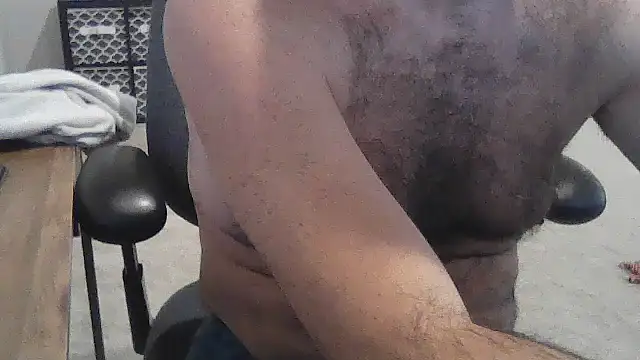 Snapshot of harrychest chatting on October 2025 02:39:02 PM harrychest online show from October 2025 02:39:02 PM