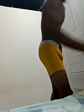 SlykaandpettterX online show from February 2025 10:54:02 AM