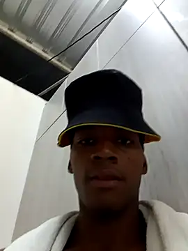 SlykaandpettterX online show from February 2025 02:33:01 AM