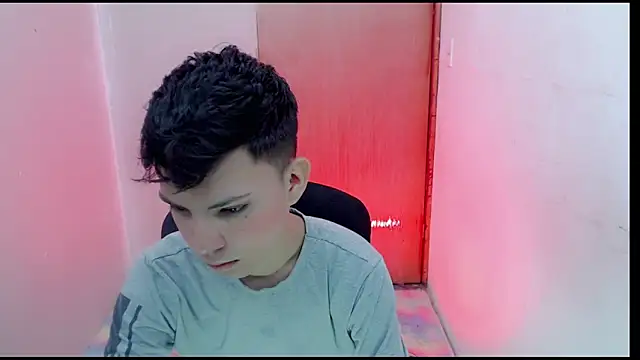 Alexxx lov online show from February 2025 12:22:02 PM