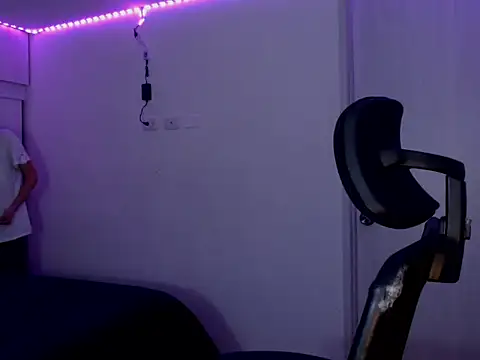 Juanmres online show from February 2026 11:28:01 PM