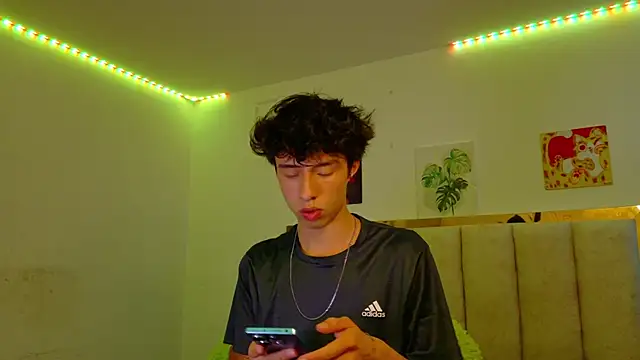 Juanmres online show from June 2026 05:46:01 PM