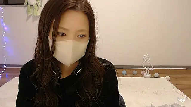 hinano JP online show from October 2025 12:04:01 AM