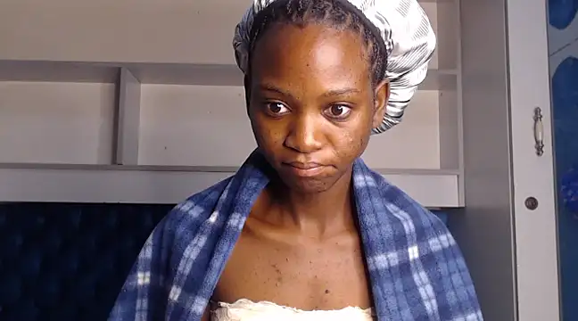 Snapshot of YoungDiva69 chatting on March 2025 03:24:01 AM YoungDiva69 online show from March 2025 03:24:01 AM