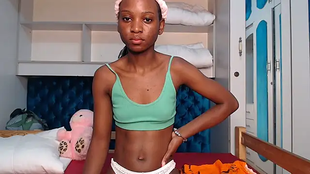 Snapshot of YoungDiva69 chatting on February 2026 08:42:01 AM YoungDiva69 online show from February 2026 08:42:01 AM