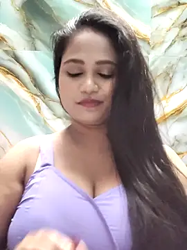 Snapshot of hornysania123 chatting on November 2025 06:26:01 PM hornysania123 online show from November 2025 06:26:01 PM