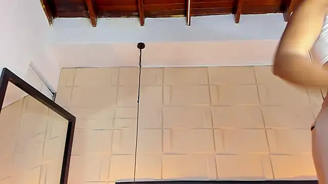 SamanthaMilann online show from February 2025 09:43:02 AM