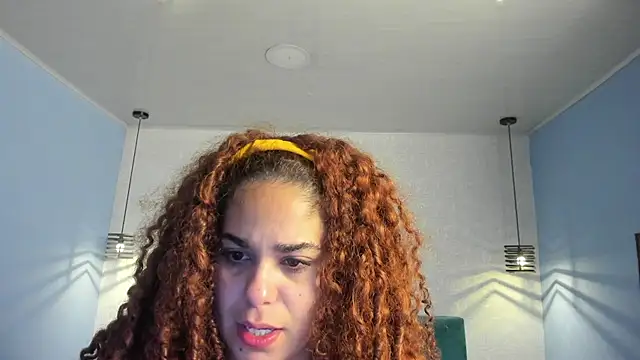 Snapshot of ninna_curly chatting on April 2026 03:41:01 AM ninna curly online show from April 2026 03:41:01 AM