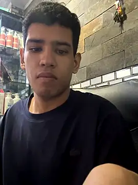 Santiago-Thompson online show from October 2025 10:32:02 PM