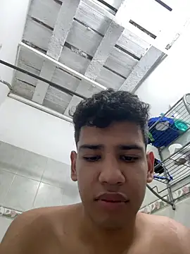 Santiago-Thompson online show from November 2025 07:49:02 PM