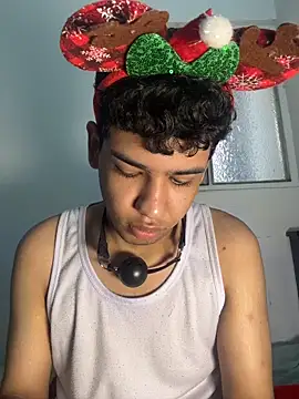 Santiago-Thompson online show from November 2025 07:40:03 PM