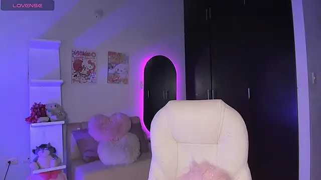 Snapshot of sabrinamoonie chatting on November 2025 03:00:01 PM sabrinamoonie online show from November 2025 03:00:01 PM